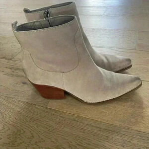 Sam Edelman Wendell Bootie Putty Suede Size 9